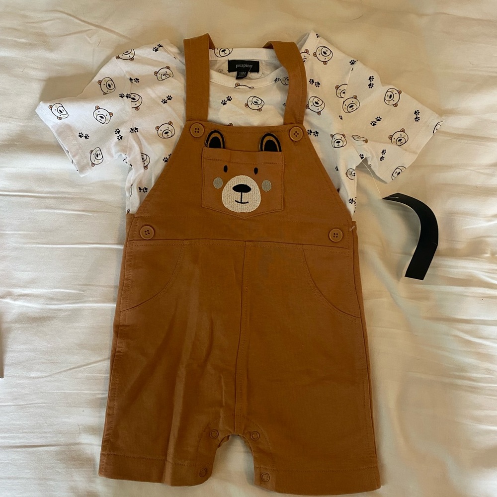Short sleeve T-shirt and overall shorts set